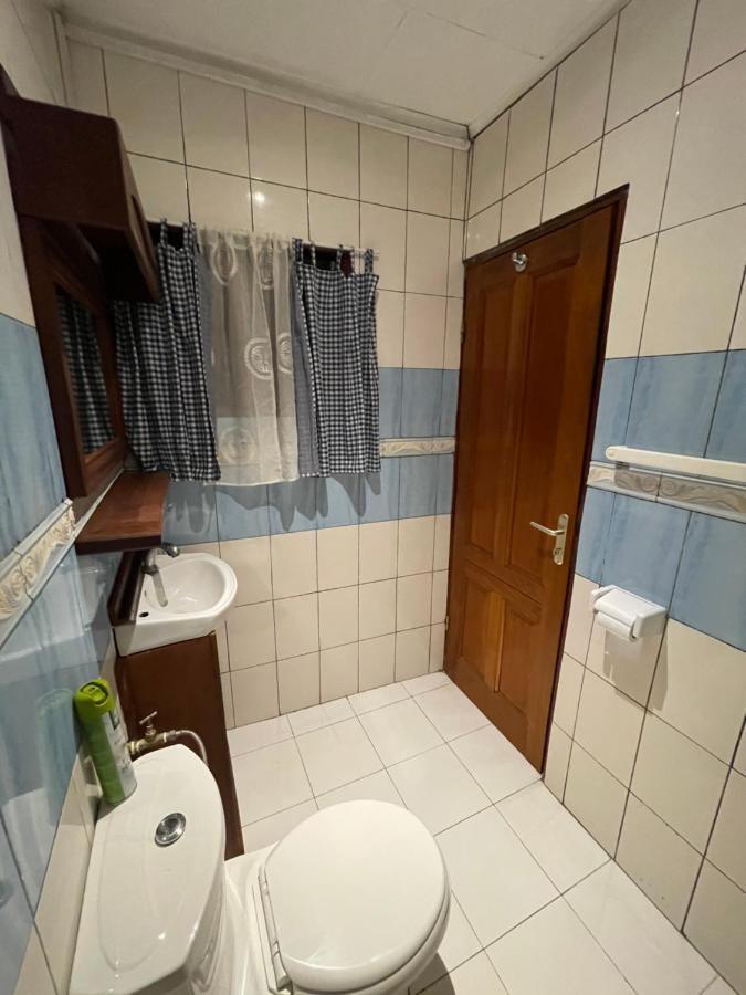 Homestay Studio Yaounde Bagian luar foto